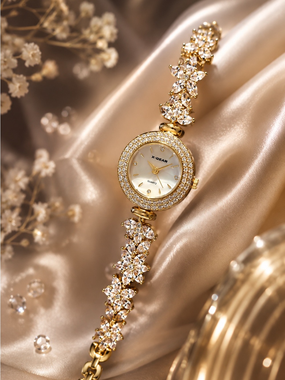 Gold Crystal Bracelet Watch for Women - Picture 5 of 5